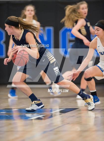 Thumbnail 2 in Highlands Ranch vs. Legacy (CHSAA 5A Sweet 16) photogallery.