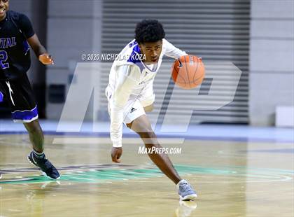 Thumbnail 1 in Desert Pines vs. Capital Christian (Tarkanian Classic) photogallery.