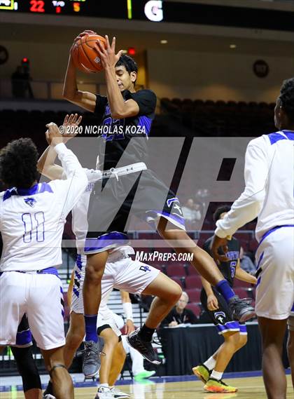 Thumbnail 2 in Desert Pines vs. Capital Christian (Tarkanian Classic) photogallery.