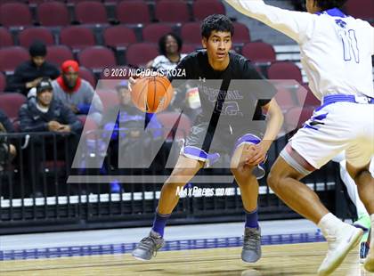 Thumbnail 2 in Desert Pines vs. Capital Christian (Tarkanian Classic) photogallery.
