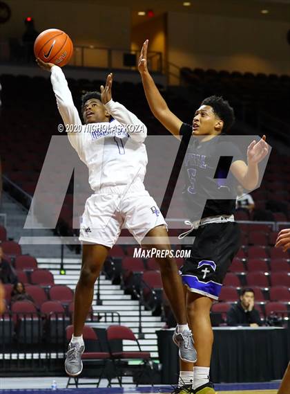 Thumbnail 3 in Desert Pines vs. Capital Christian (Tarkanian Classic) photogallery.