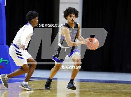 Thumbnail 2 in Desert Pines vs. Capital Christian (Tarkanian Classic) photogallery.