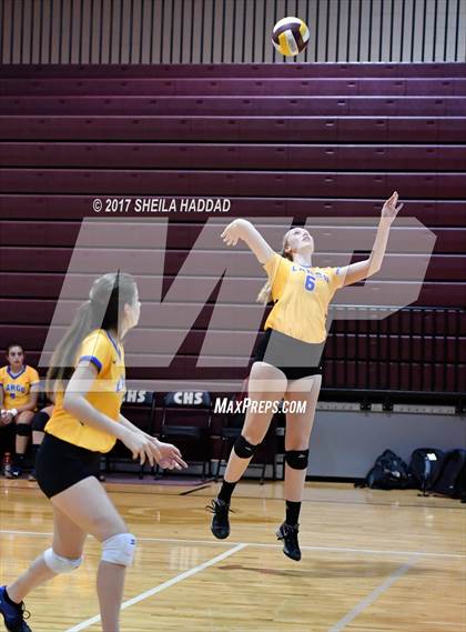 Thumbnail 2 in Largo vs Pinellas Park photogallery.