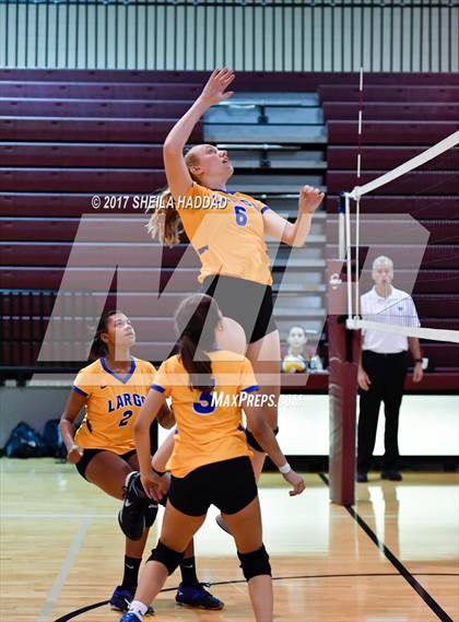 Thumbnail 1 in Largo vs Pinellas Park photogallery.