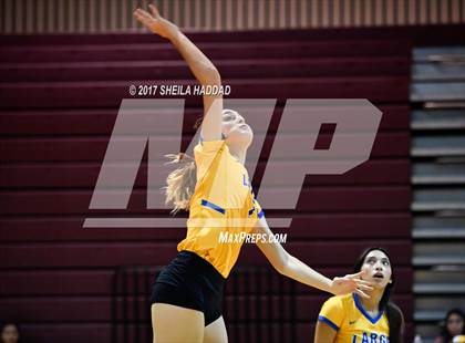 Thumbnail 2 in Largo vs Pinellas Park photogallery.