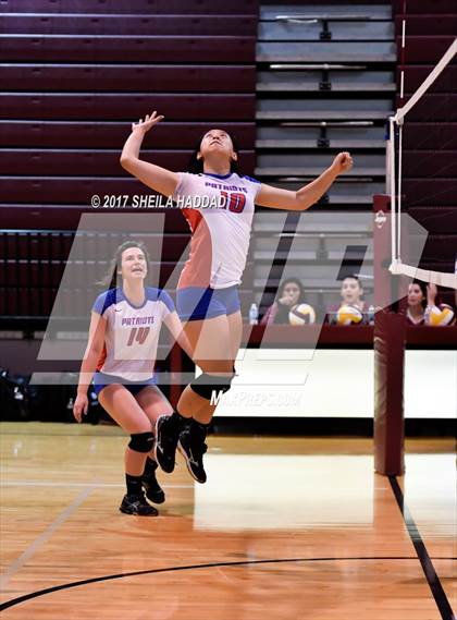 Thumbnail 1 in Largo vs Pinellas Park photogallery.