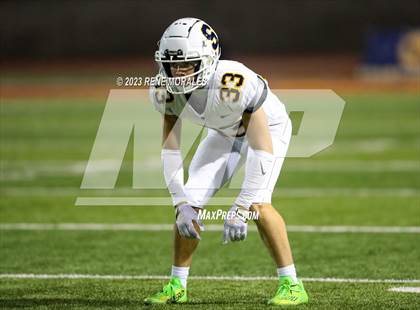 Thumbnail 2 in Soquel vs Jurupa Hills (CIF Div 4-AA State Final) photogallery.