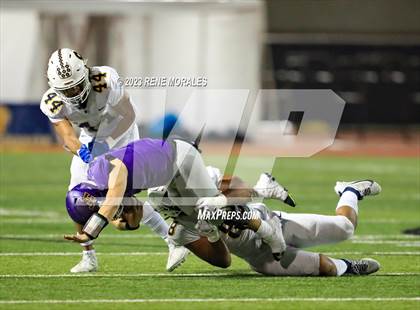 Thumbnail 1 in Soquel vs Jurupa Hills (CIF Div 4-AA State Final) photogallery.