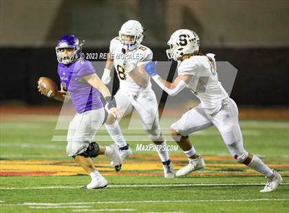 Thumbnail 1 in Soquel vs Jurupa Hills (CIF Div 4-AA State Final) photogallery.
