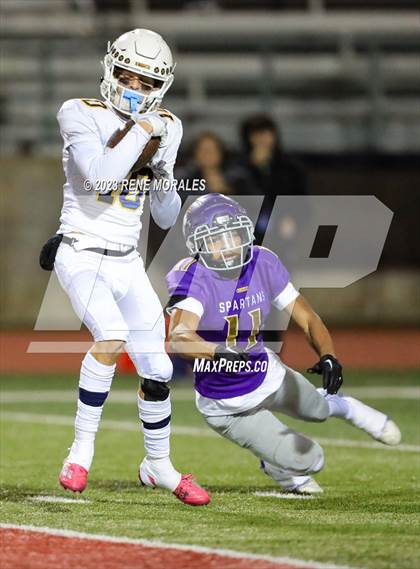 Thumbnail 1 in Soquel vs Jurupa Hills (CIF Div 4-AA State Final) photogallery.