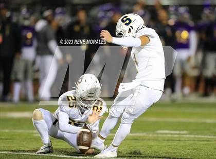 Thumbnail 3 in Soquel vs Jurupa Hills (CIF Div 4-AA State Final) photogallery.