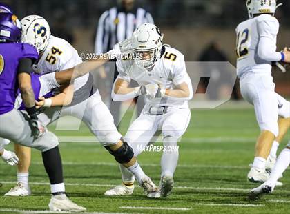 Thumbnail 2 in Soquel vs Jurupa Hills (CIF Div 4-AA State Final) photogallery.