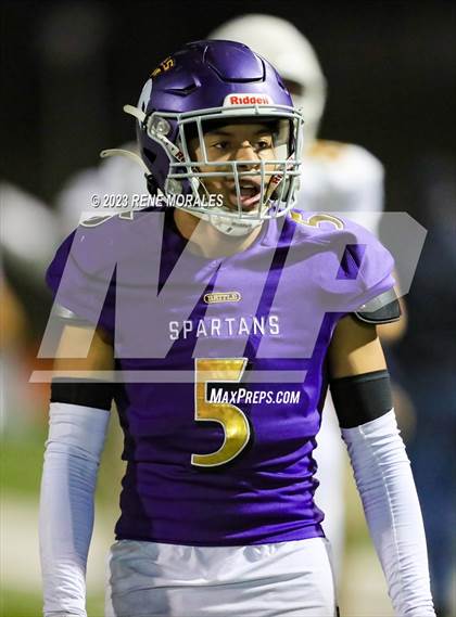 Thumbnail 2 in Soquel vs Jurupa Hills (CIF Div 4-AA State Final) photogallery.