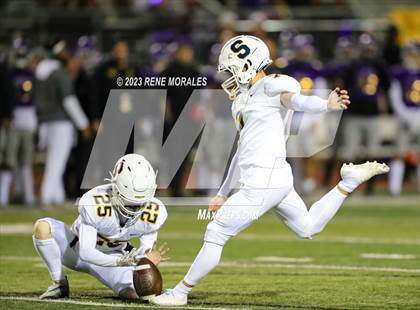 Thumbnail 2 in Soquel vs Jurupa Hills (CIF Div 4-AA State Final) photogallery.