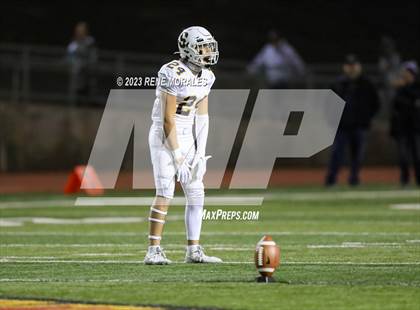 Thumbnail 3 in Soquel vs Jurupa Hills (CIF Div 4-AA State Final) photogallery.