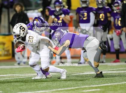 Thumbnail 3 in Soquel vs Jurupa Hills (CIF Div 4-AA State Final) photogallery.