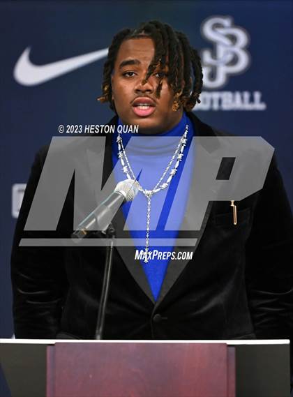 Thumbnail 2 in St. John Bosco Signing Day photogallery.