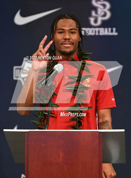 Thumbnail 2 in St. John Bosco Signing Day photogallery.