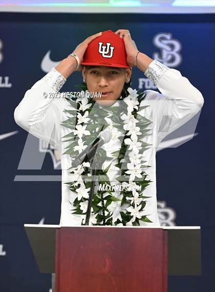 Thumbnail 3 in St. John Bosco Signing Day photogallery.