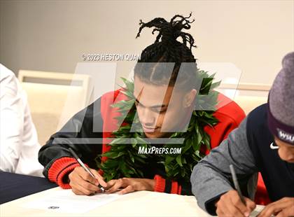 Thumbnail 3 in St. John Bosco Signing Day photogallery.