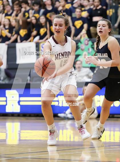 Thumbnail 2 in Sutherland vs. Mendon (Rainbow Classic) photogallery.