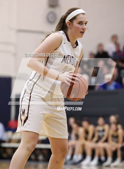 Thumbnail 2 in Sutherland vs. Mendon (Rainbow Classic) photogallery.