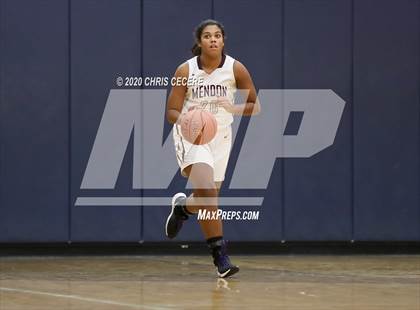 Thumbnail 3 in Sutherland vs. Mendon (Rainbow Classic) photogallery.