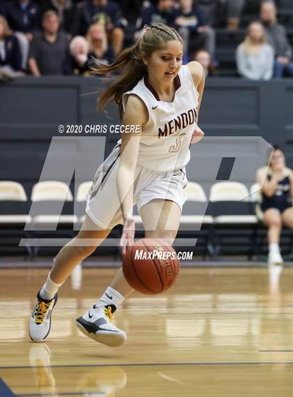 Thumbnail 2 in Sutherland vs. Mendon (Rainbow Classic) photogallery.