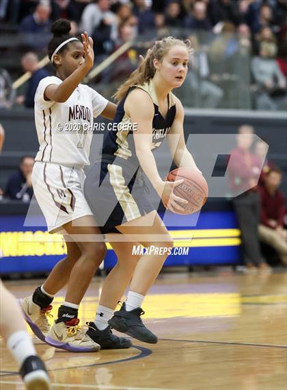 Thumbnail 2 in Sutherland vs. Mendon (Rainbow Classic) photogallery.