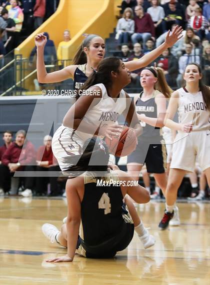 Thumbnail 1 in Sutherland vs. Mendon (Rainbow Classic) photogallery.
