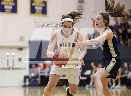 Thumbnail 1 in Sutherland vs. Mendon (Rainbow Classic) photogallery.