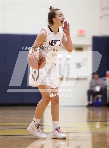 Thumbnail 3 in Sutherland vs. Mendon (Rainbow Classic) photogallery.