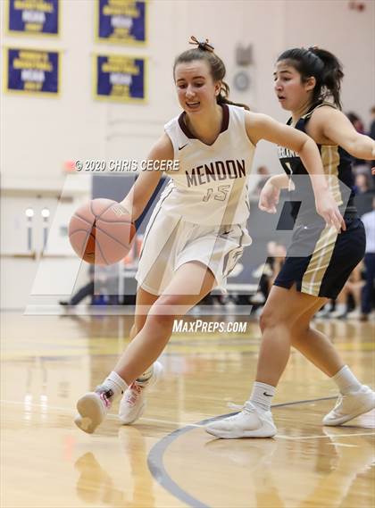 Thumbnail 2 in Sutherland vs. Mendon (Rainbow Classic) photogallery.