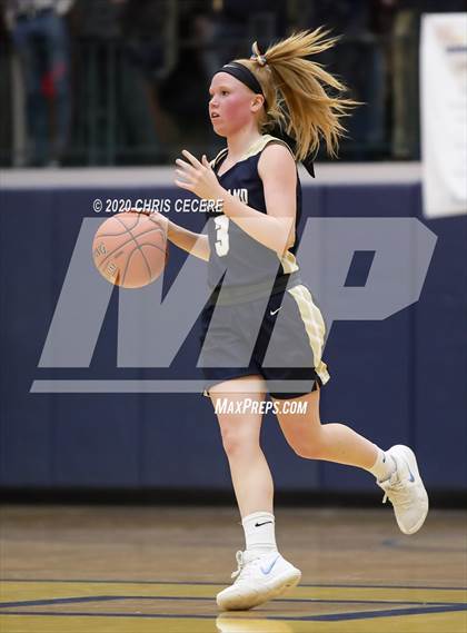 Thumbnail 1 in Sutherland vs. Mendon (Rainbow Classic) photogallery.