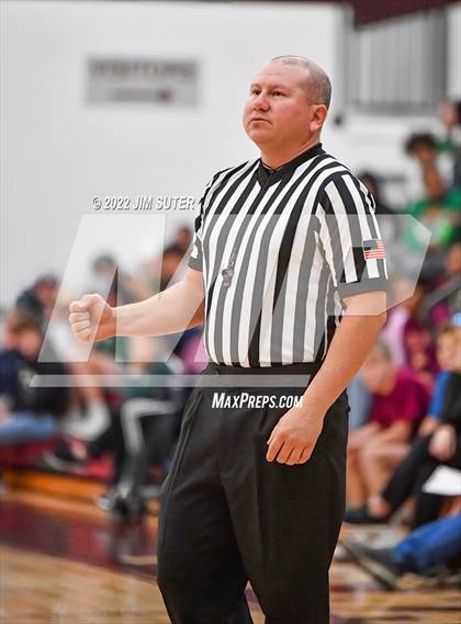 Thumbnail 3 in Caldwell vs Franklin (UIL 3A Bi-District Playoff) photogallery.