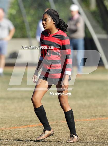 Thumbnail 2 in Oak Hills @ Flintridge Prep (CIF SS Playoffs) photogallery.