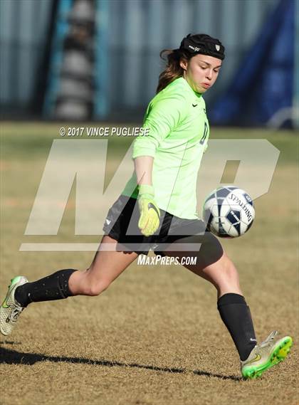Thumbnail 1 in Oak Hills @ Flintridge Prep (CIF SS Playoffs) photogallery.