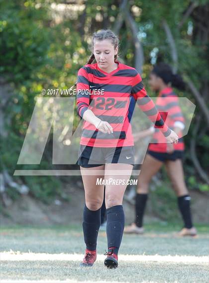 Thumbnail 1 in Oak Hills @ Flintridge Prep (CIF SS Playoffs) photogallery.