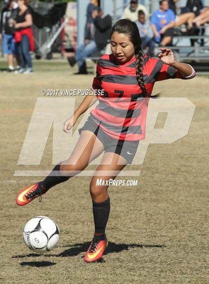 Thumbnail 1 in Oak Hills @ Flintridge Prep (CIF SS Playoffs) photogallery.