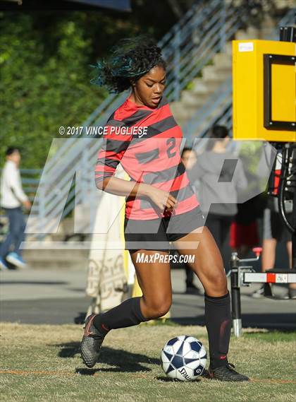 Thumbnail 2 in Oak Hills @ Flintridge Prep (CIF SS Playoffs) photogallery.