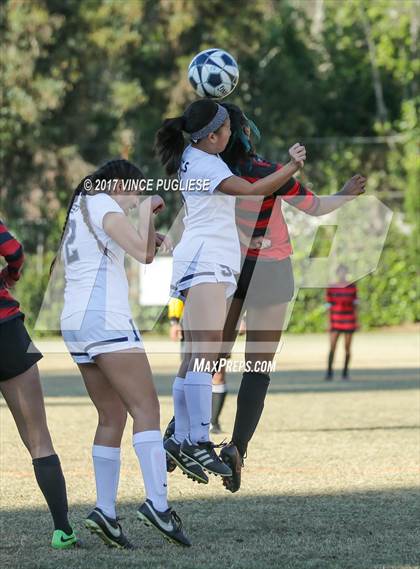 Thumbnail 3 in Oak Hills @ Flintridge Prep (CIF SS Playoffs) photogallery.