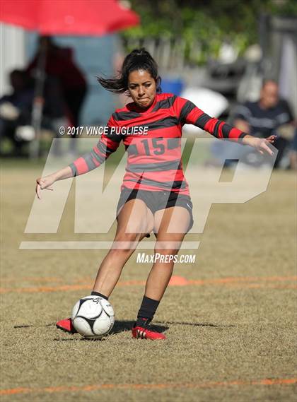 Thumbnail 3 in Oak Hills @ Flintridge Prep (CIF SS Playoffs) photogallery.