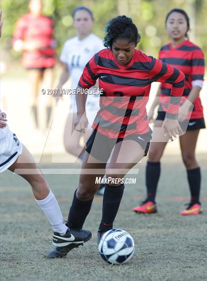 Thumbnail 1 in Oak Hills @ Flintridge Prep (CIF SS Playoffs) photogallery.