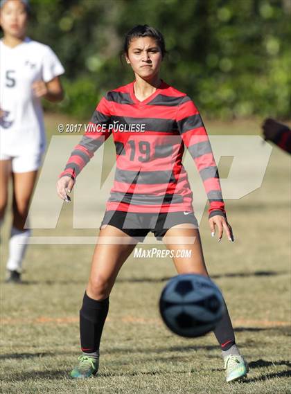 Thumbnail 2 in Oak Hills @ Flintridge Prep (CIF SS Playoffs) photogallery.