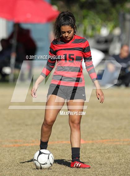 Thumbnail 1 in Oak Hills @ Flintridge Prep (CIF SS Playoffs) photogallery.