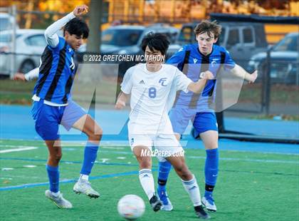 Thumbnail 2 in Ludlowe@Darien (FCIAC 1/4finals) photogallery.