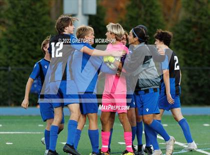 Thumbnail 1 in Ludlowe@Darien (FCIAC 1/4finals) photogallery.