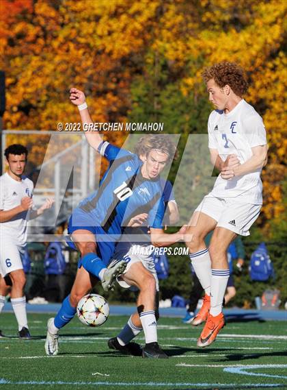 Thumbnail 2 in Ludlowe@Darien (FCIAC 1/4finals) photogallery.