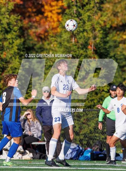 Thumbnail 2 in Ludlowe@Darien (FCIAC 1/4finals) photogallery.