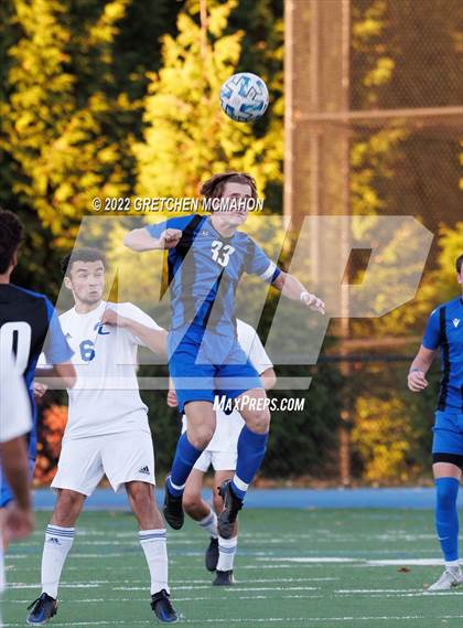 Thumbnail 3 in Ludlowe@Darien (FCIAC 1/4finals) photogallery.